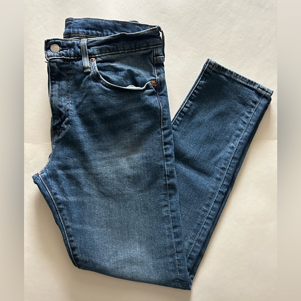 Levi’s 512 Slim Taper Jeans 👖